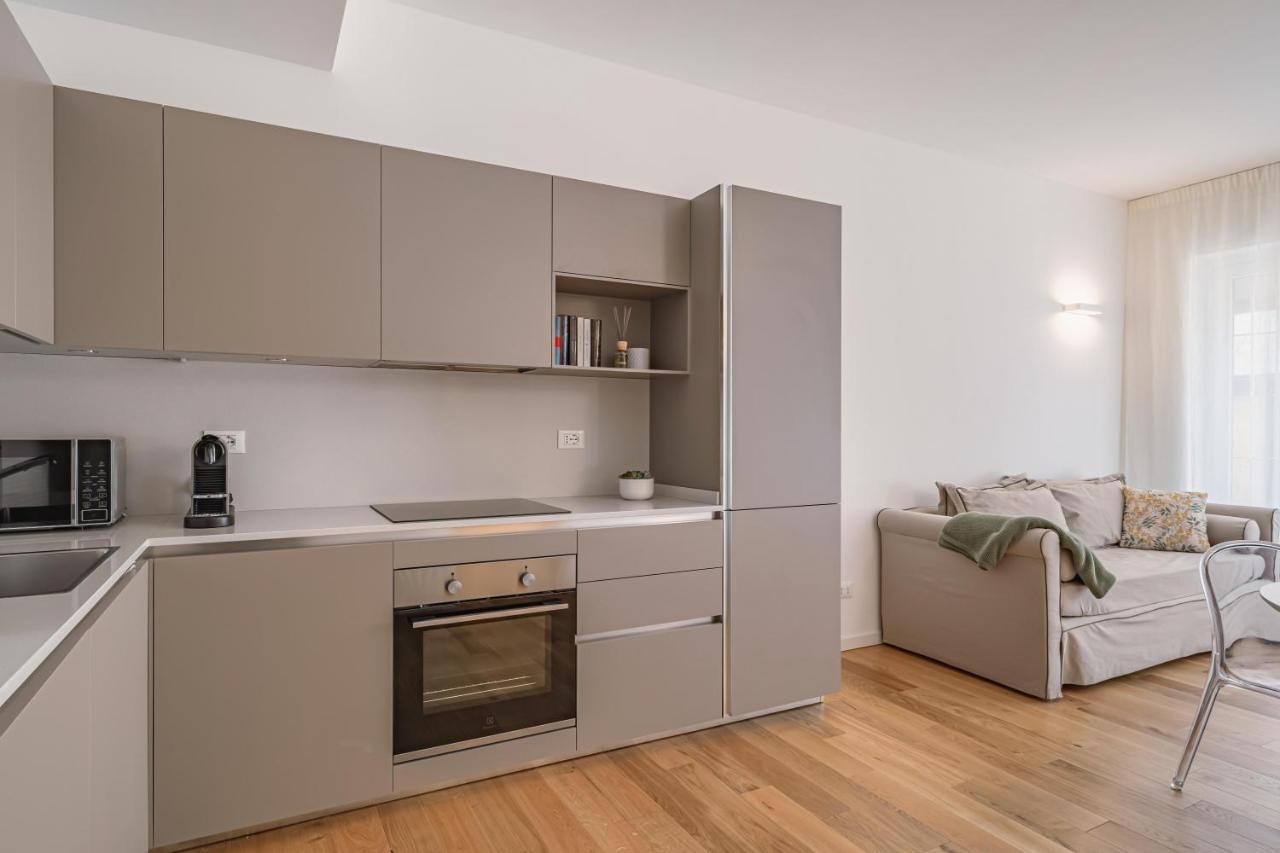 Milano Apartments S Agostino - Porta Genova Exterior photo