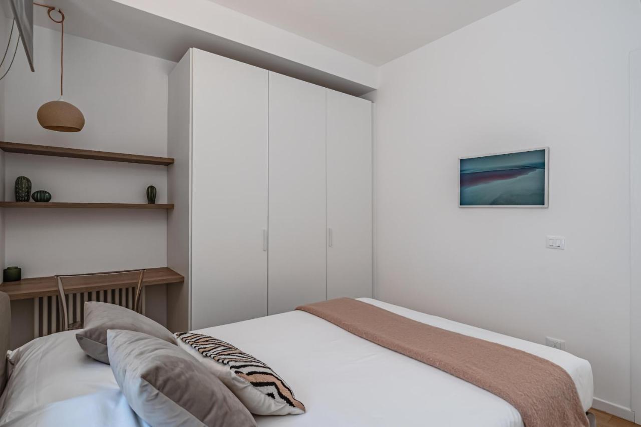 Milano Apartments S Agostino - Porta Genova Exterior photo