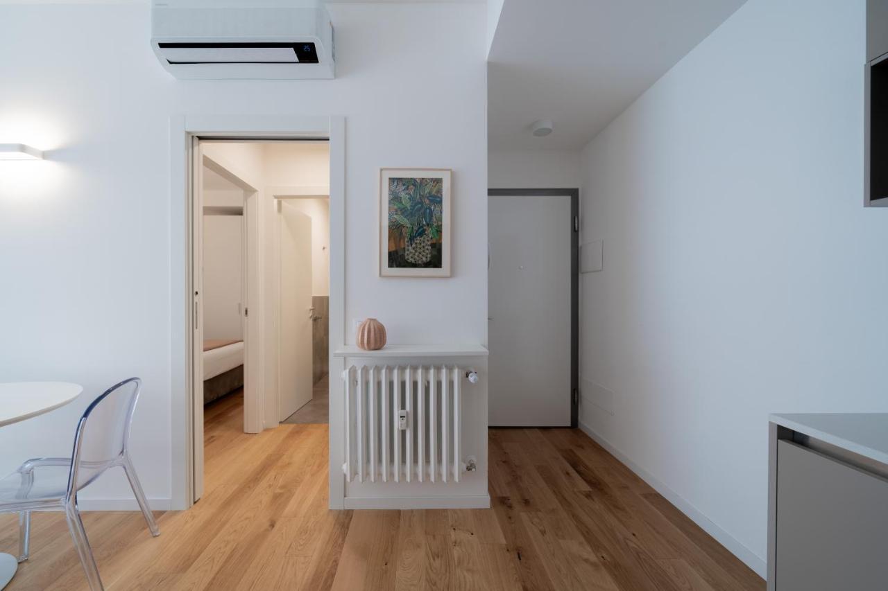 Milano Apartments S Agostino - Porta Genova Exterior photo