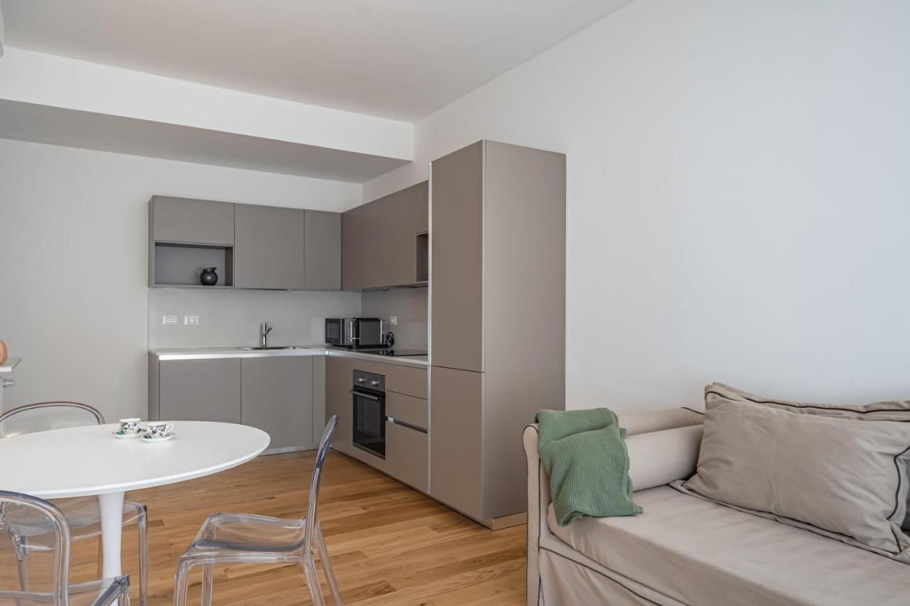 Milano Apartments S Agostino - Porta Genova Exterior photo