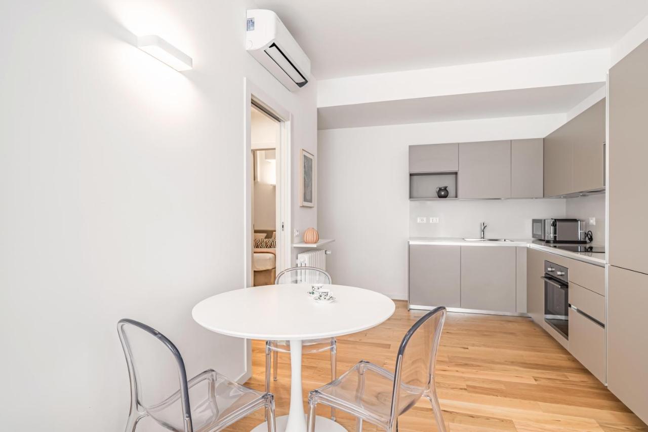 Milano Apartments S Agostino - Porta Genova Exterior photo
