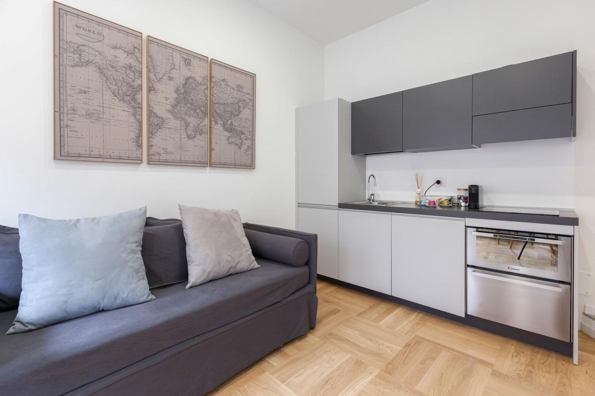 Milano Apartments S Agostino - Porta Genova Exterior photo
